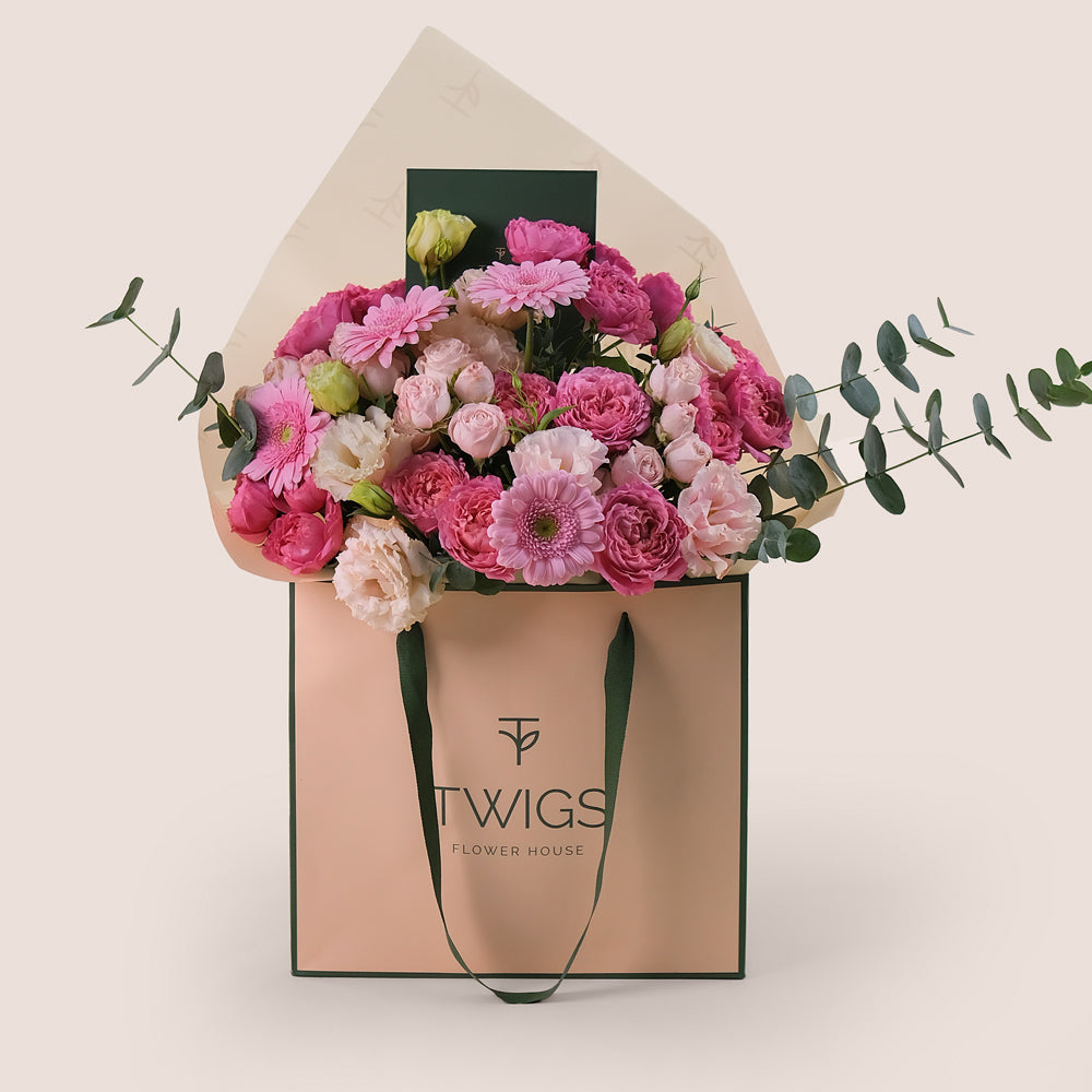 Blushing Elegance – Pink Flower Bouquet Bag – A Chic Bouquet of Soft Beauty and Grace