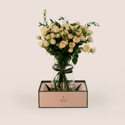 Soft Cream Salinero Roses in Flower Vase – A Dreamy and Elegant Floral Display