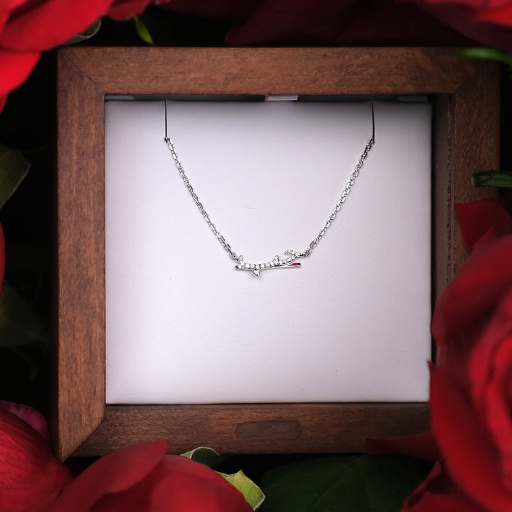 “Hob” Pavé Diamond - Necklace  قلادة  "حب" مرصّعة بالماس & Premium Red Roses Bouquet Bag