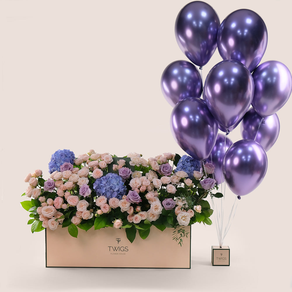 Garden Grandeur – Floral Box & Balloons Bundle – A Luxurious Floral Masterpiece for Every Celebration