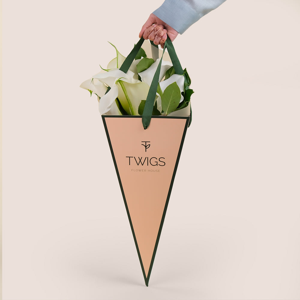 Calla Lily Elegance Cone – Modern & Luxurious Floral Gift