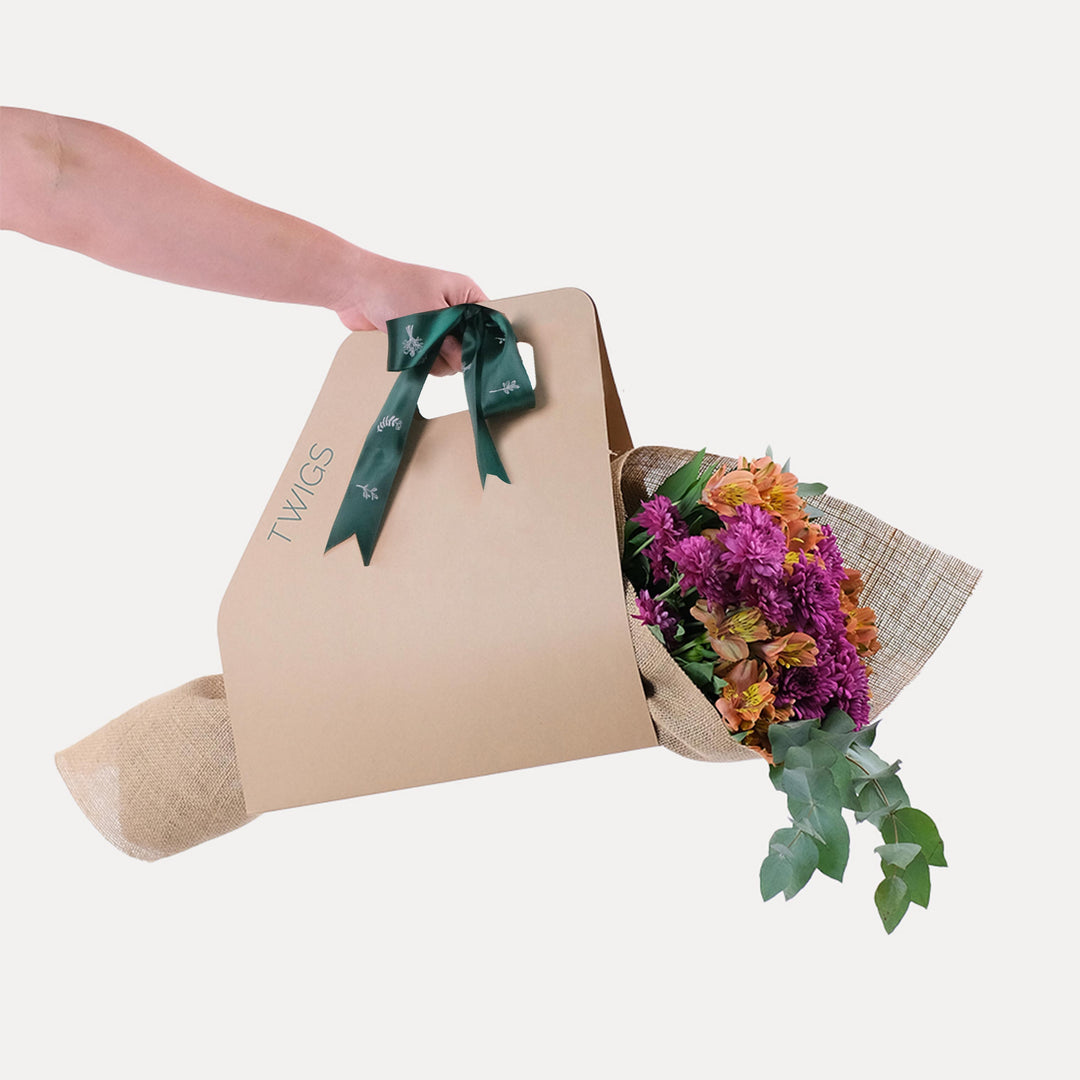 Alstroemeria With Chrysanthemum Bunch Bag
