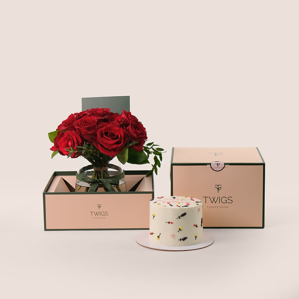 Flowers &  Birthday Cake – Romantic Gift Set– A Thoughtful and Luxurious Celebration