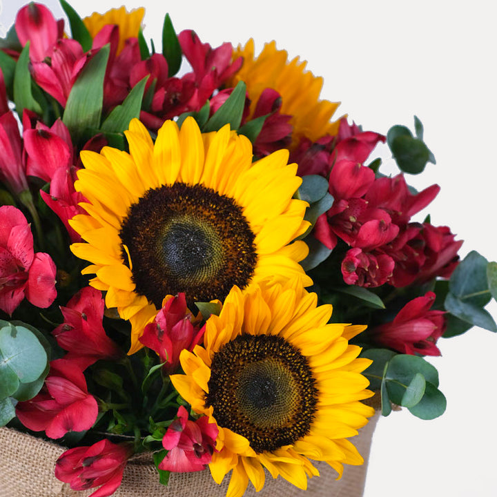 Sunflower and Lsianthus Mix Flowers  Bouquet