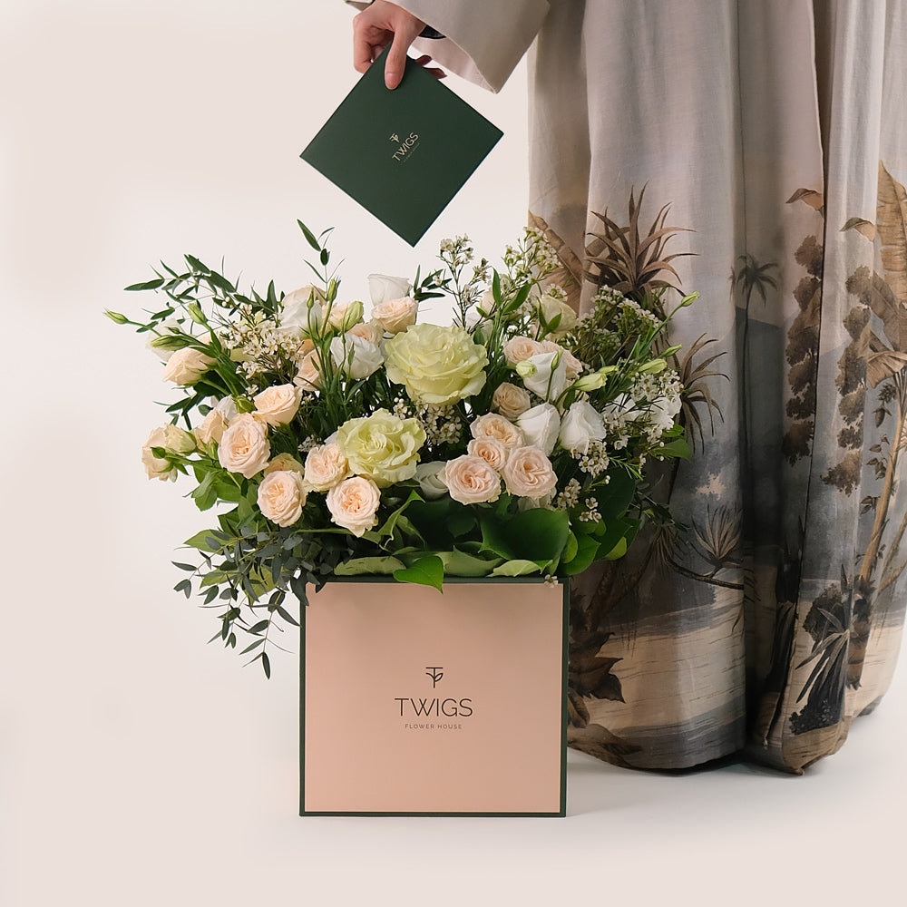 Pastels in a Chic Flower Box – A Timeless Floral Keepsake