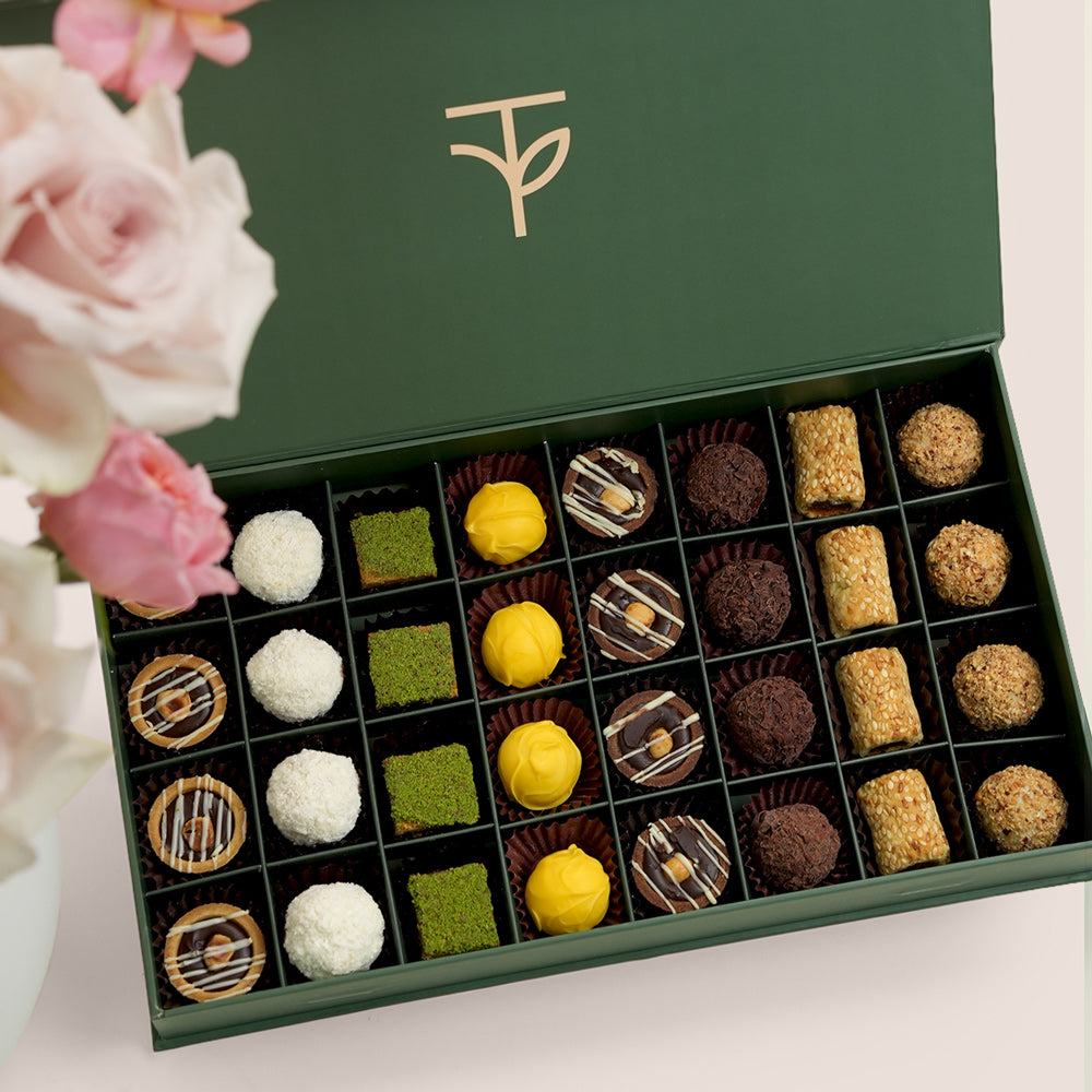 Uns & Truffles Ceramic Vase Arrangement & Premium Truffles · Petite Fours · Eid Al Adha Gift Set