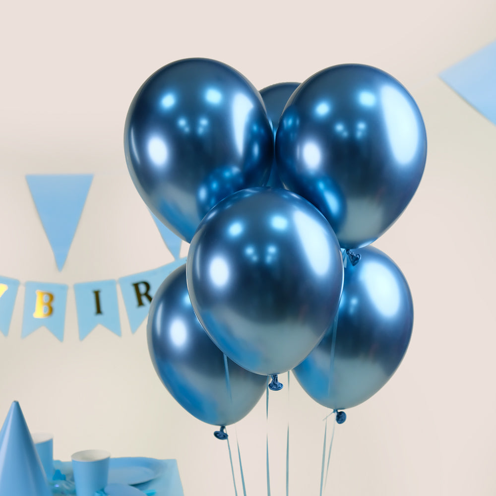 Blue Celebration Deluxe Round Box – A Complete Birthday Set for an Elegant and Fun Celebration