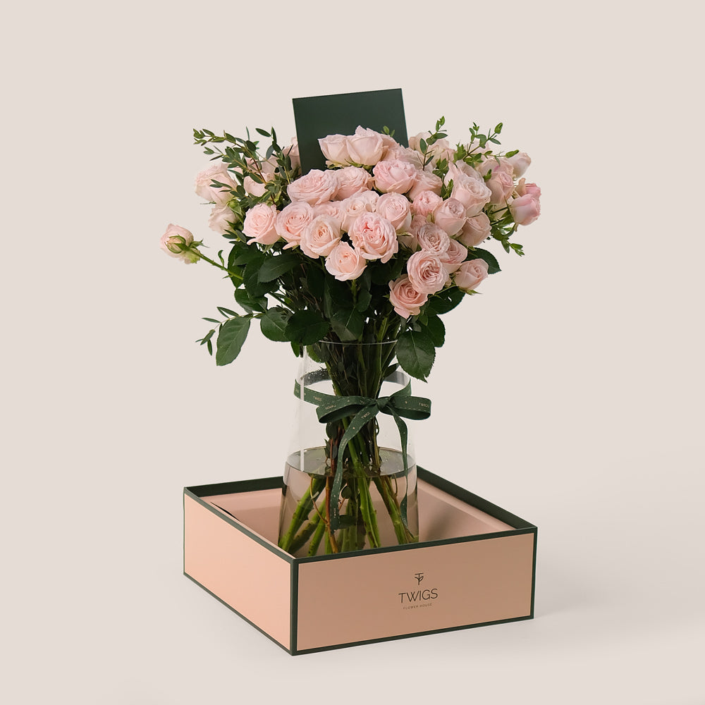 Bombastic Elegance – Luxury Flowers in a Signature Vase Holder