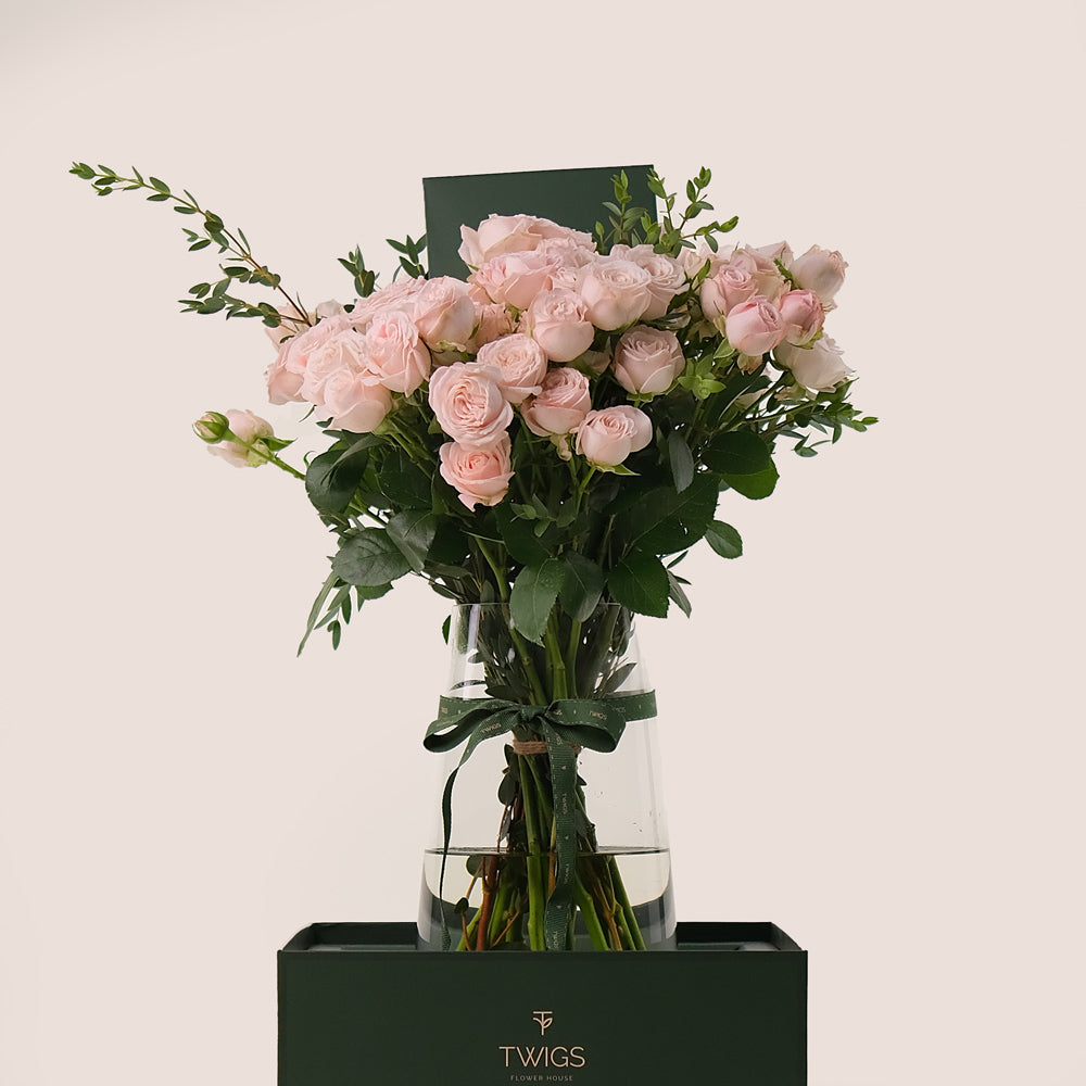 Bombastic Elegance – Luxury Flowers in a Signature Vase Holder