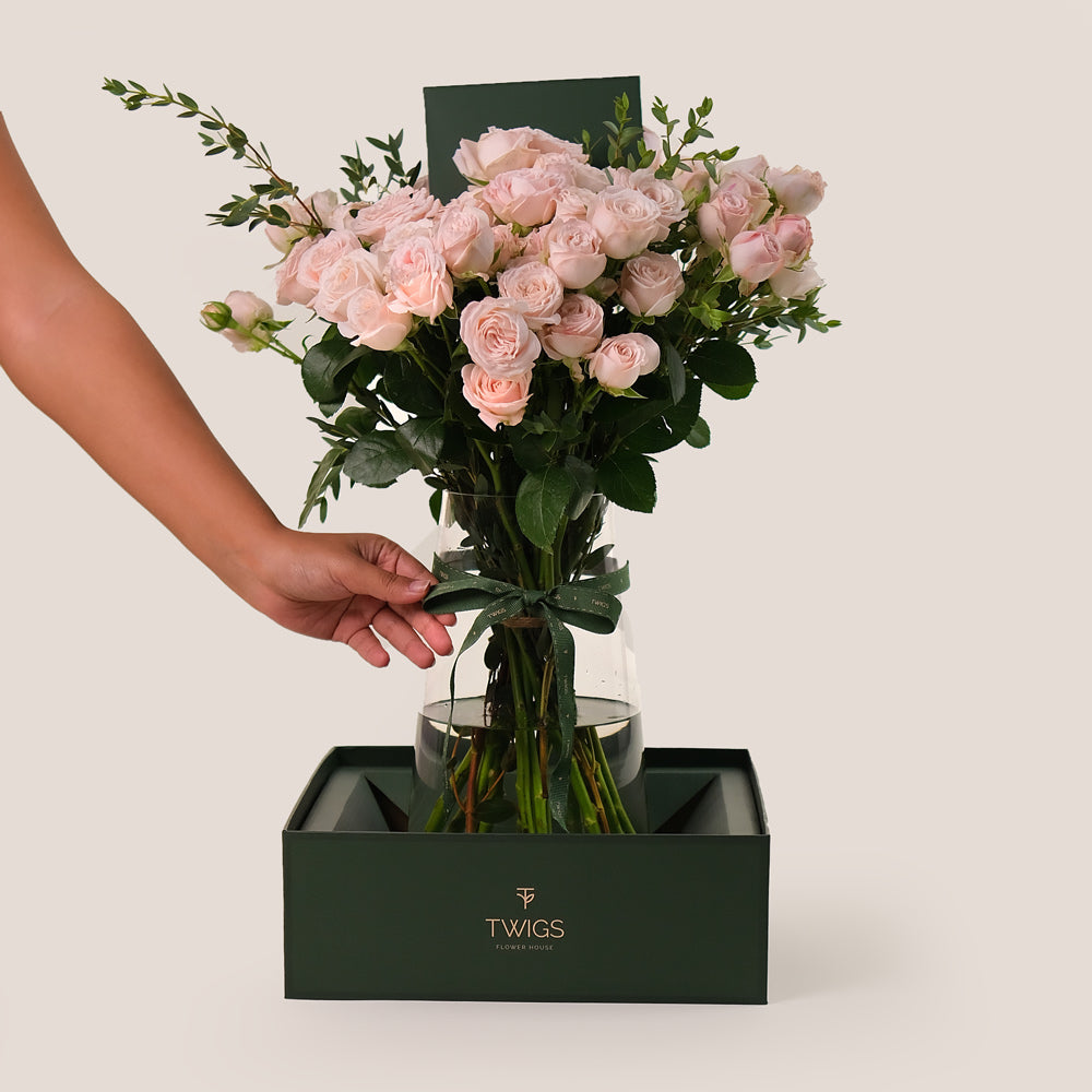 Bombastic Elegance – Luxury Flowers in a Signature Vase Holder