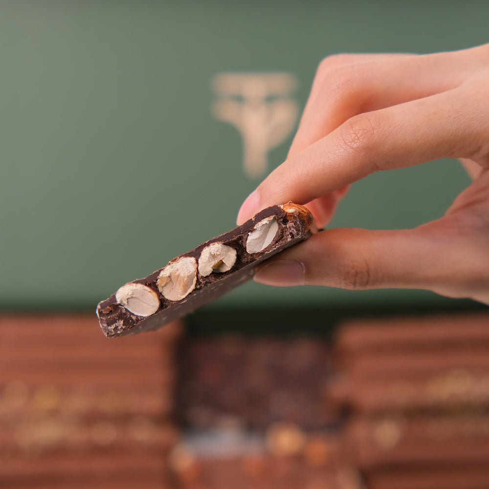 Purple Majesty – Flowers in a Petite Vase & Premium Chocolate Gift Set