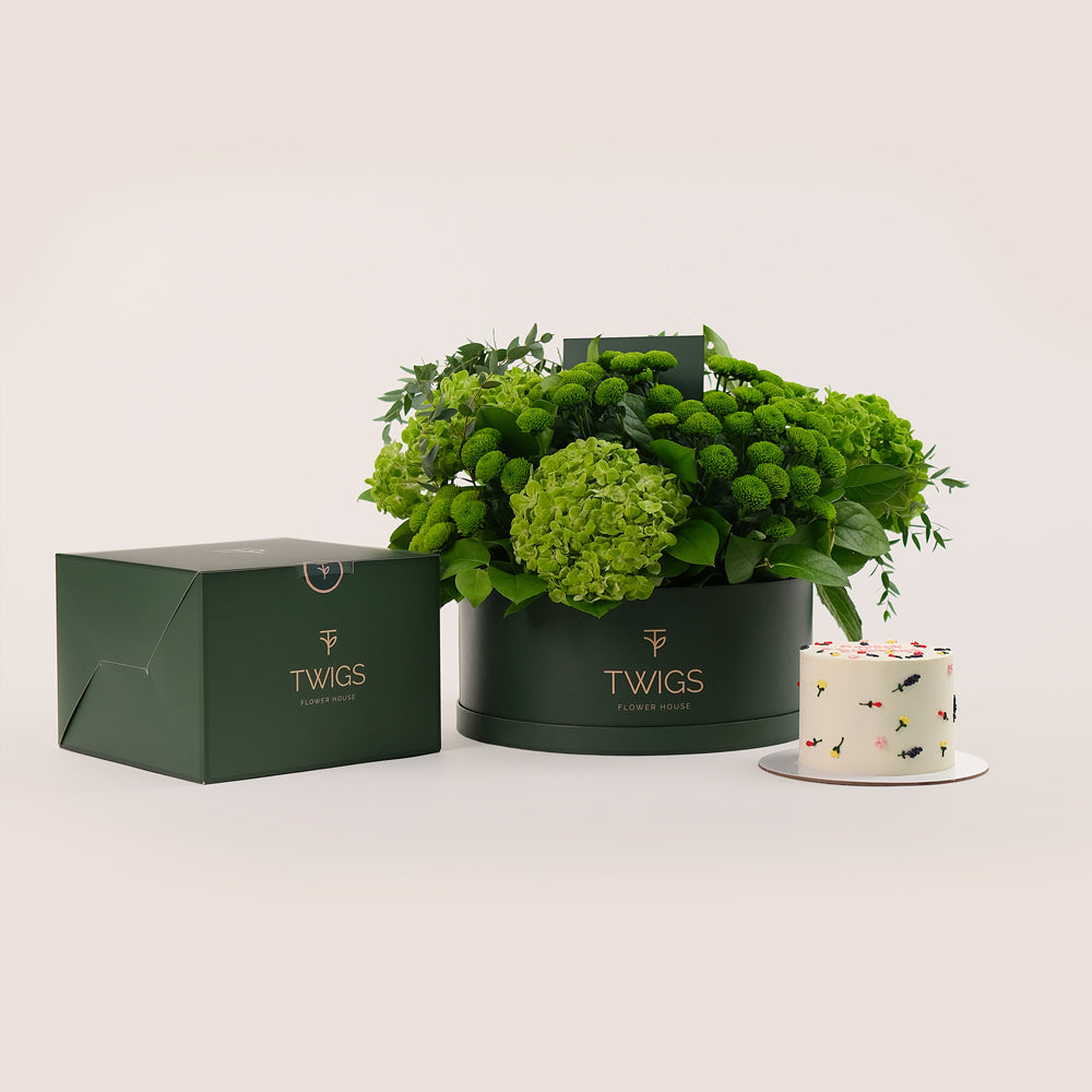 Grande Flowers Round Box & Birthday Cake Bundle – A Perfect Harmony of Freshness and Sweet Celebration