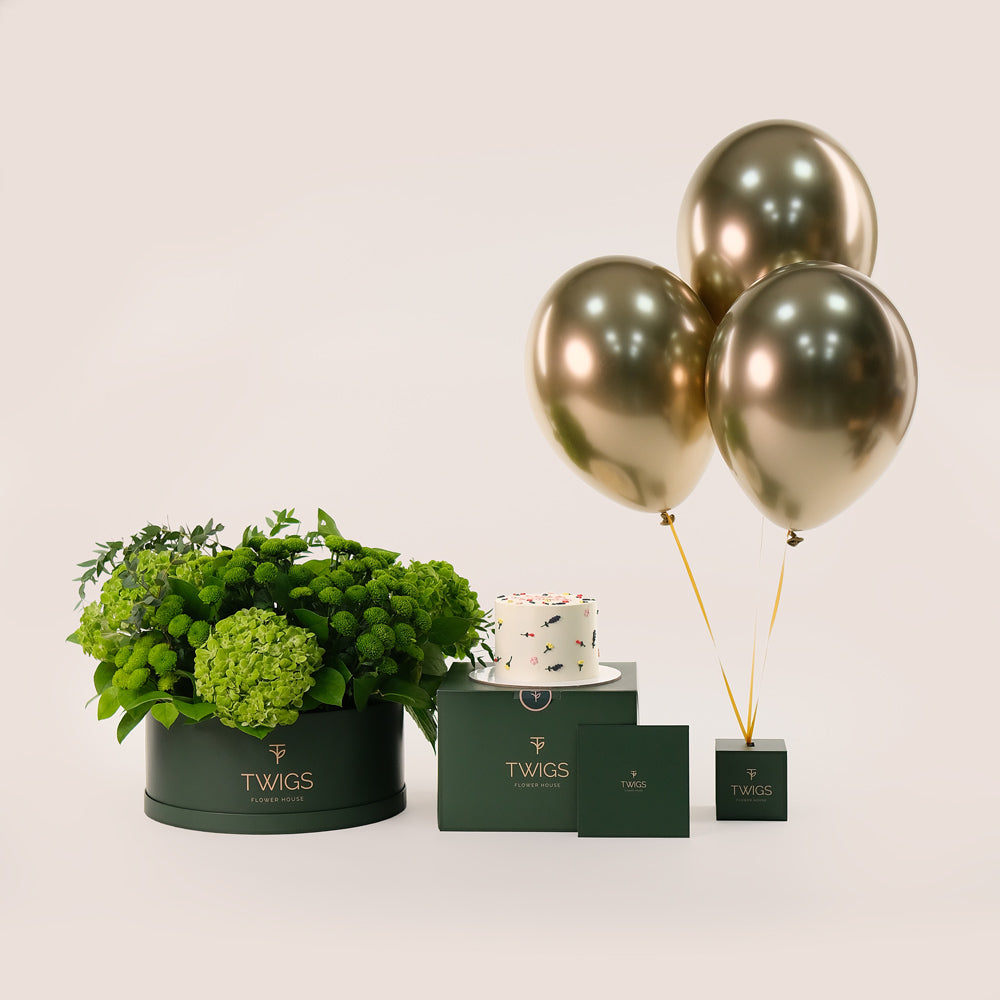 Grande Flowers Round Box, Cake & Balloons Bundle – A Perfect Blend of Freshness, Celebration, and Sweetness