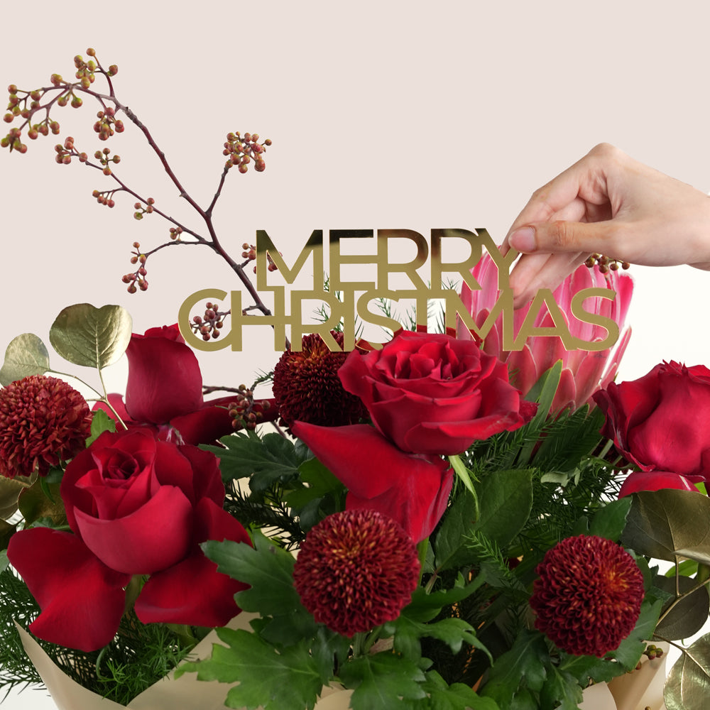 Christmas Celebration Bundle – Bouquet, Cake, Balloons & Message Topper