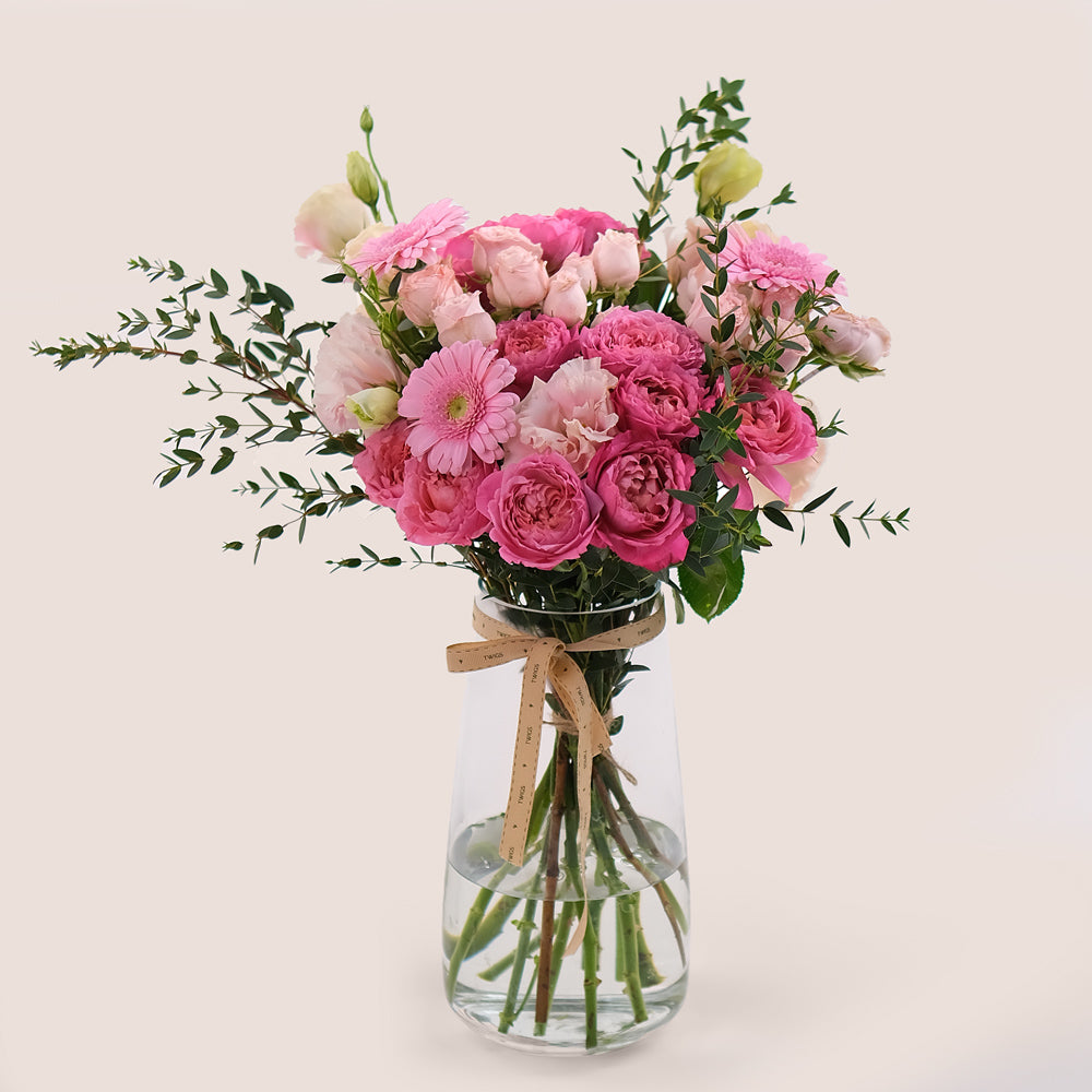 Fuchsia & Pastels Flower Vase – Juliet Roses & Pastel Blooms in Elegant Vase