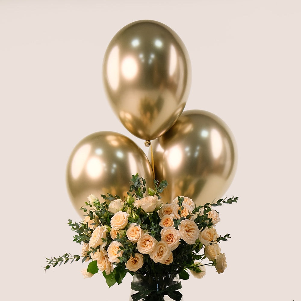 Cream Salinero Spray Roses Vase & Chrome Balloons Bundle