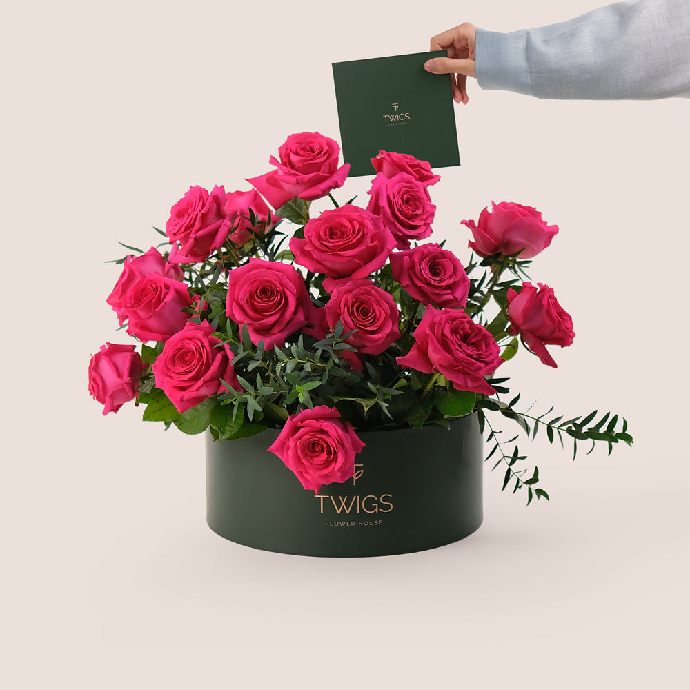 Grande Hot Pink Roses Round Box – A Modern Touch of Luxury