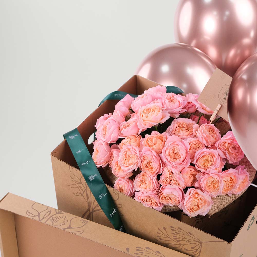 Juliet Roses Pink Surprise Box – A Perfect Gift of Elegance and Love