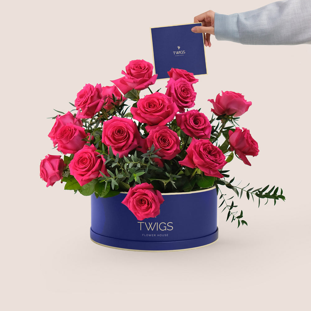 Grande Hot Pink Roses Round Box – A Modern Touch of Luxury