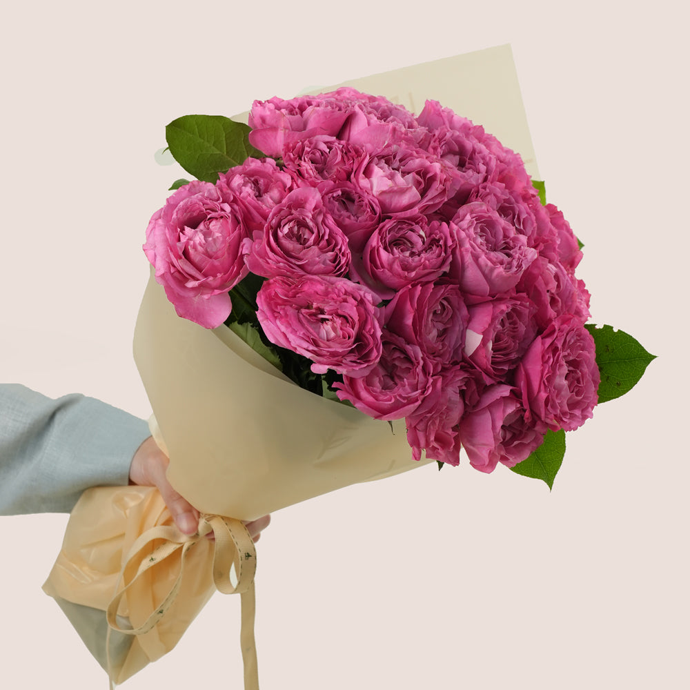 Cerise Charm Bunch - Juliet Cerise Roses Bouquet | Premium Hand Bouquet Dubai & UAE