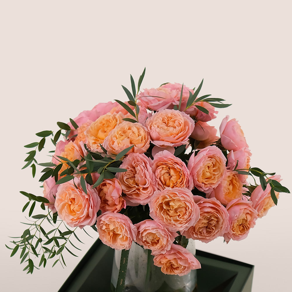 Peach Juliet Roses in a Flower Vase – A Graceful Blend of Beauty and Sophistication