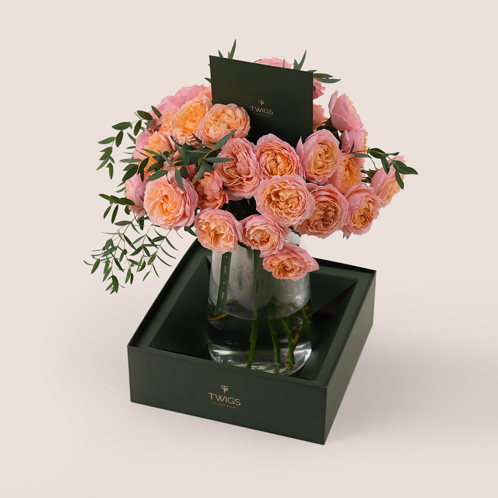 Peach Juliet Roses in a Flower Vase – A Graceful Blend of Beauty and Sophistication