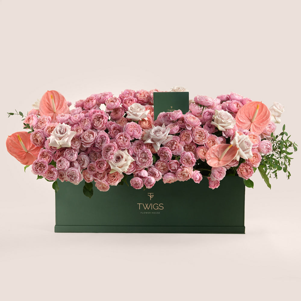 Thuraya Garden ثريا Garden Box · Juliet Spray Roses, Quicksand Garden Roses & Peach Anthuriums · Eid Al Adha Dubai