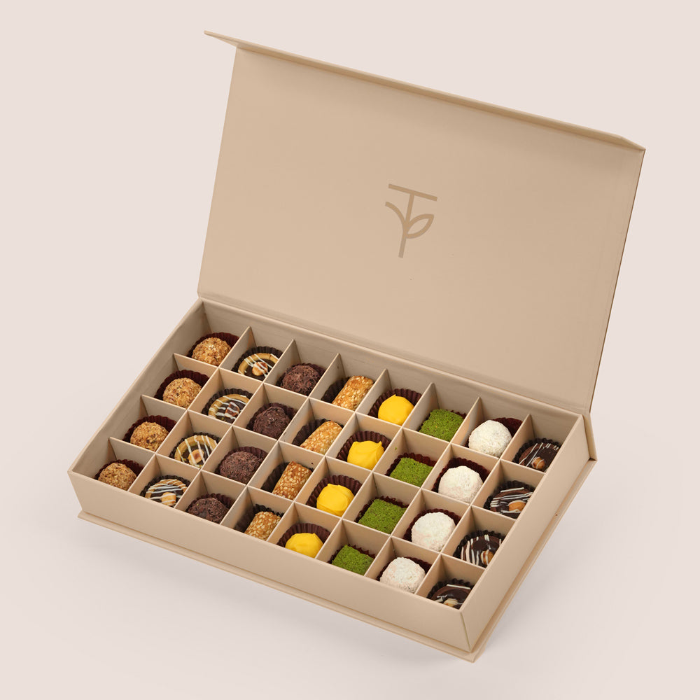 TWIGS Diwali Flower Box with Chocolate -Roshni Pairing