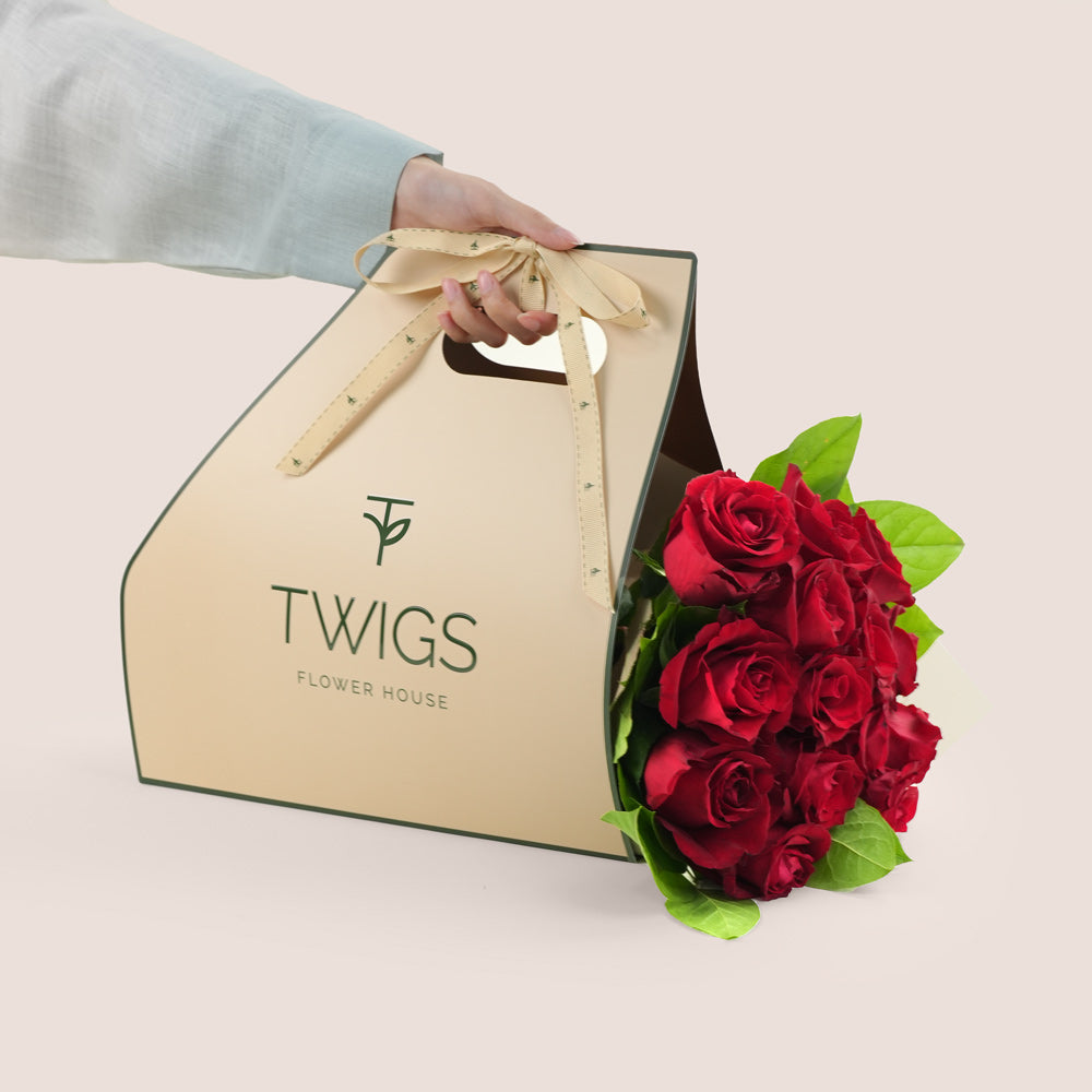 Bouquet of red roses