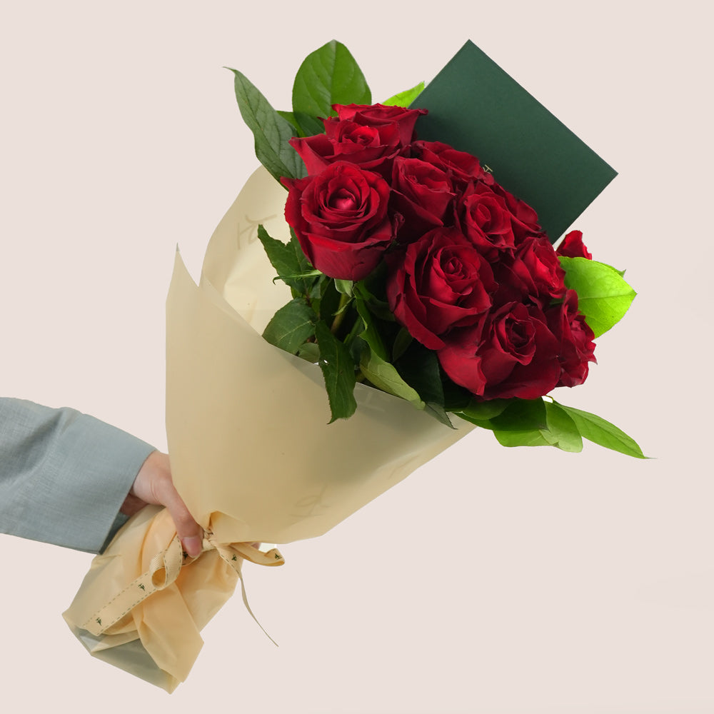 Ever Red Roses Bouquet | Classic Red Rose Delivery Dubai & UAE – TWIGS ...