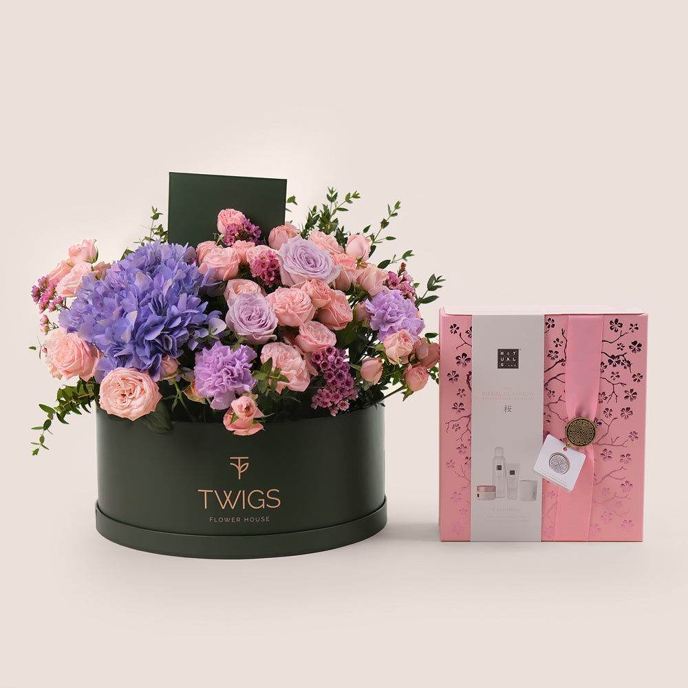 Violet Hues - Mother's Day Flowers & RITUALS Sakura Gift Set