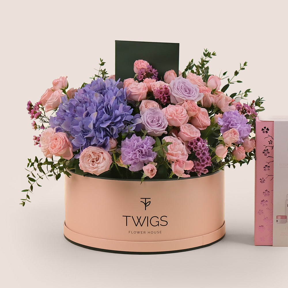 Violet Hues - Mother's Day Flowers & RITUALS Sakura Gift Set