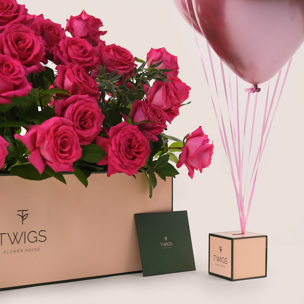 Fuchsia Luxe Garden Bundle – Roses & Balloons– The Most Luxurious Gift for Every Celebration