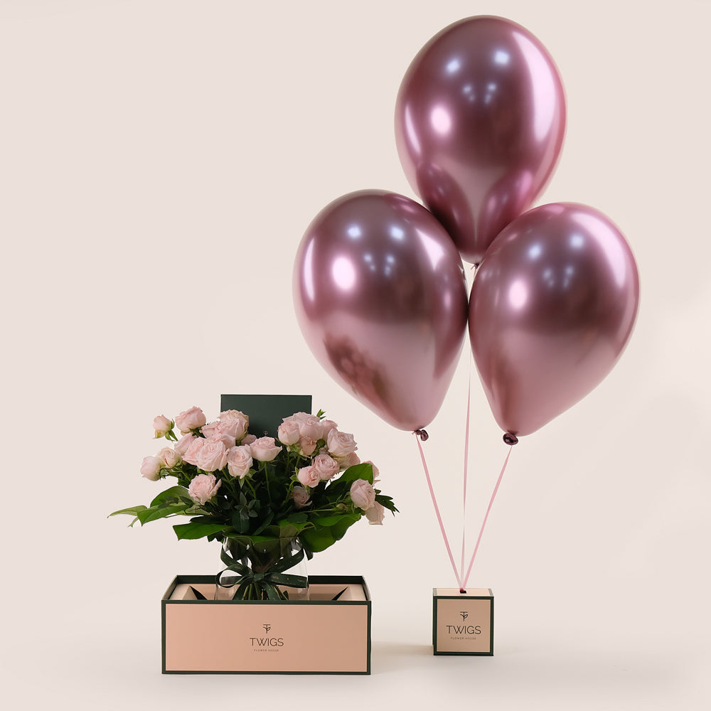 Petite Pink Elegance – Roses & Balloons Gift Set - A Thoughtful Gesture of Luxury