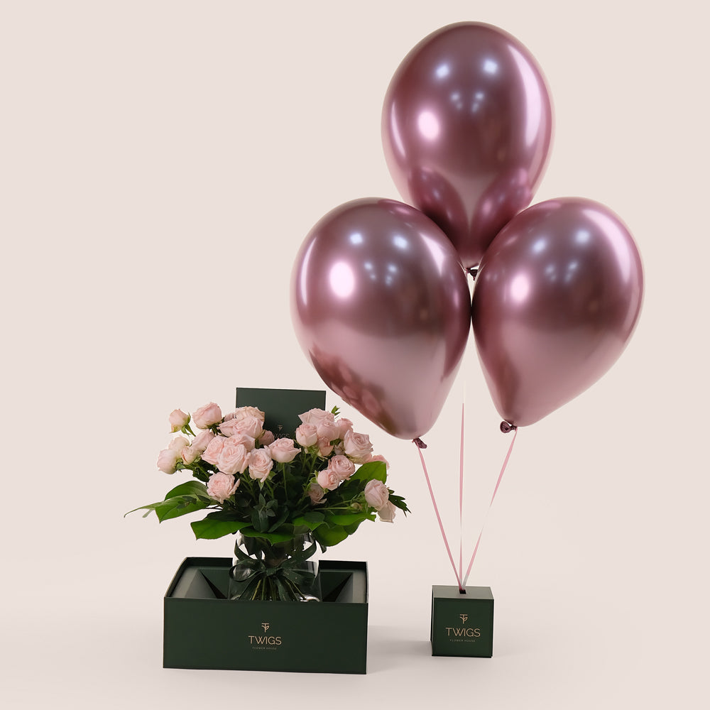 Petite Pink Elegance – Roses & Balloons Gift Set - A Thoughtful Gesture of Luxury