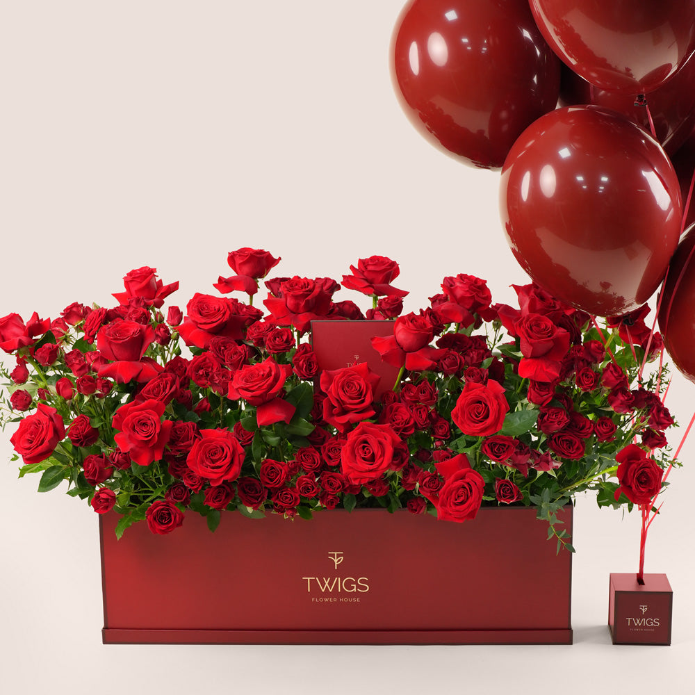 Luxury Red Roses Garden Box with Balloons – Valentine’s Day Flower Delivery in UAE