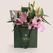 Lilly flowers bouquet dubai delivery 
