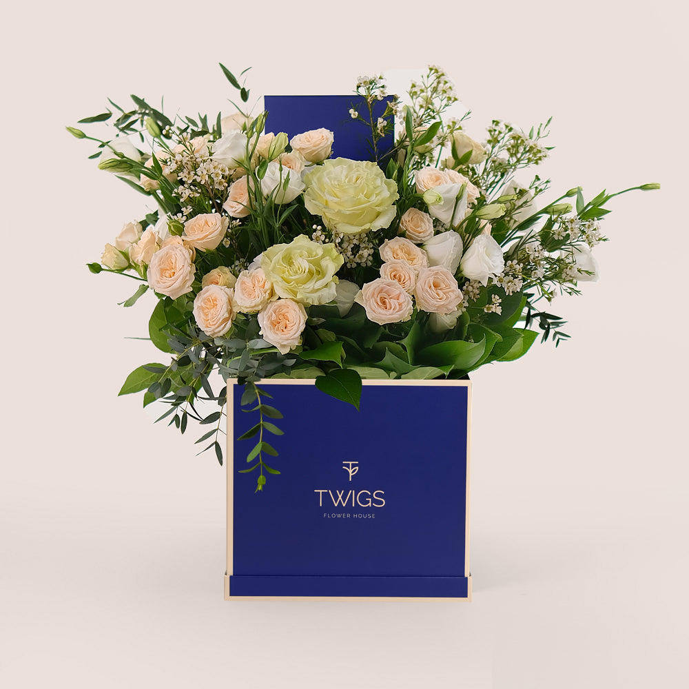 Pastels in a Chic Flower Box – A Timeless Floral Keepsake