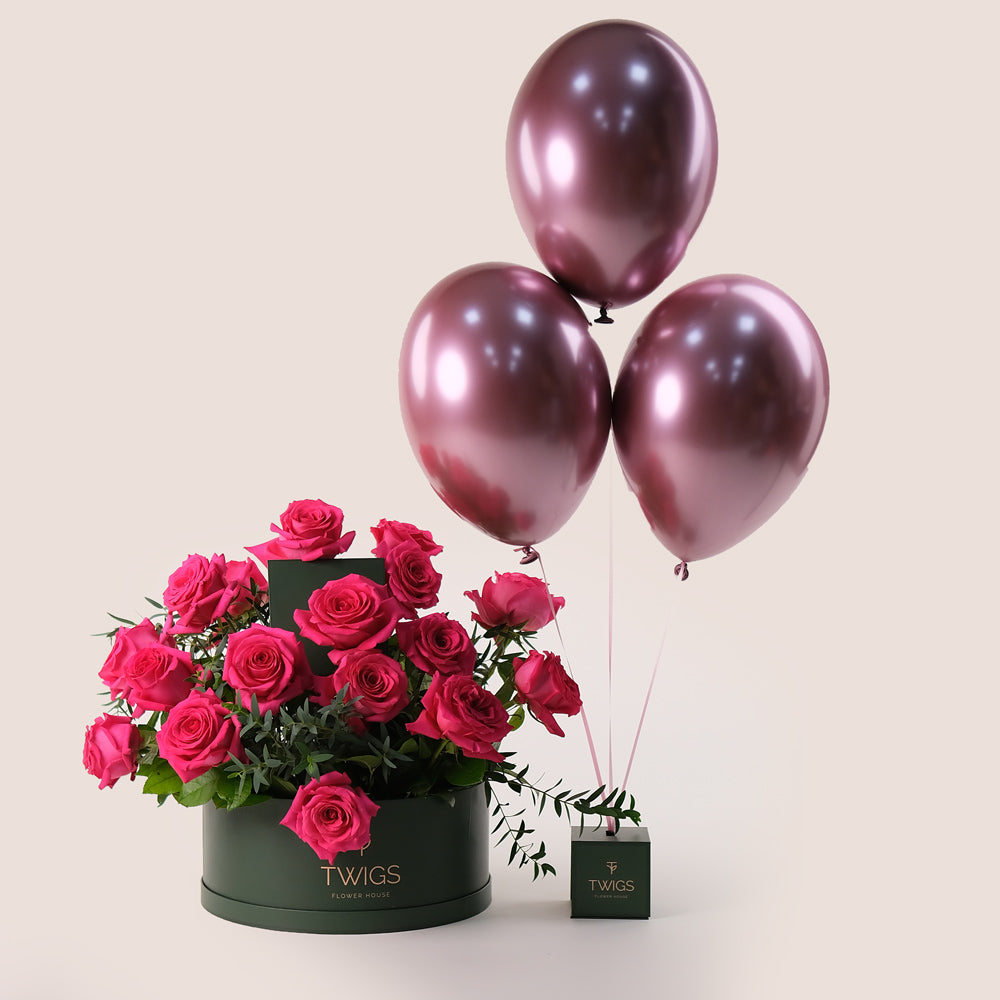 Grande Fuchsia Charm Round Box Bundle – Roses & Balloons– A Luxurious Gift with Fast Delivery