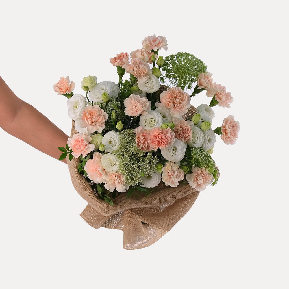 Peach Mix Bouquet Bag