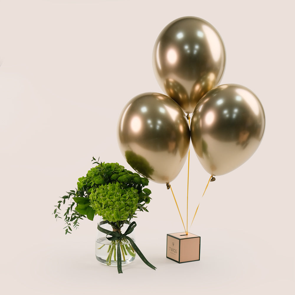 Green Flowers Glass Vase & Gold Balloons Vase Bundle – A Perfect Blend of Natural Beauty and Celebration