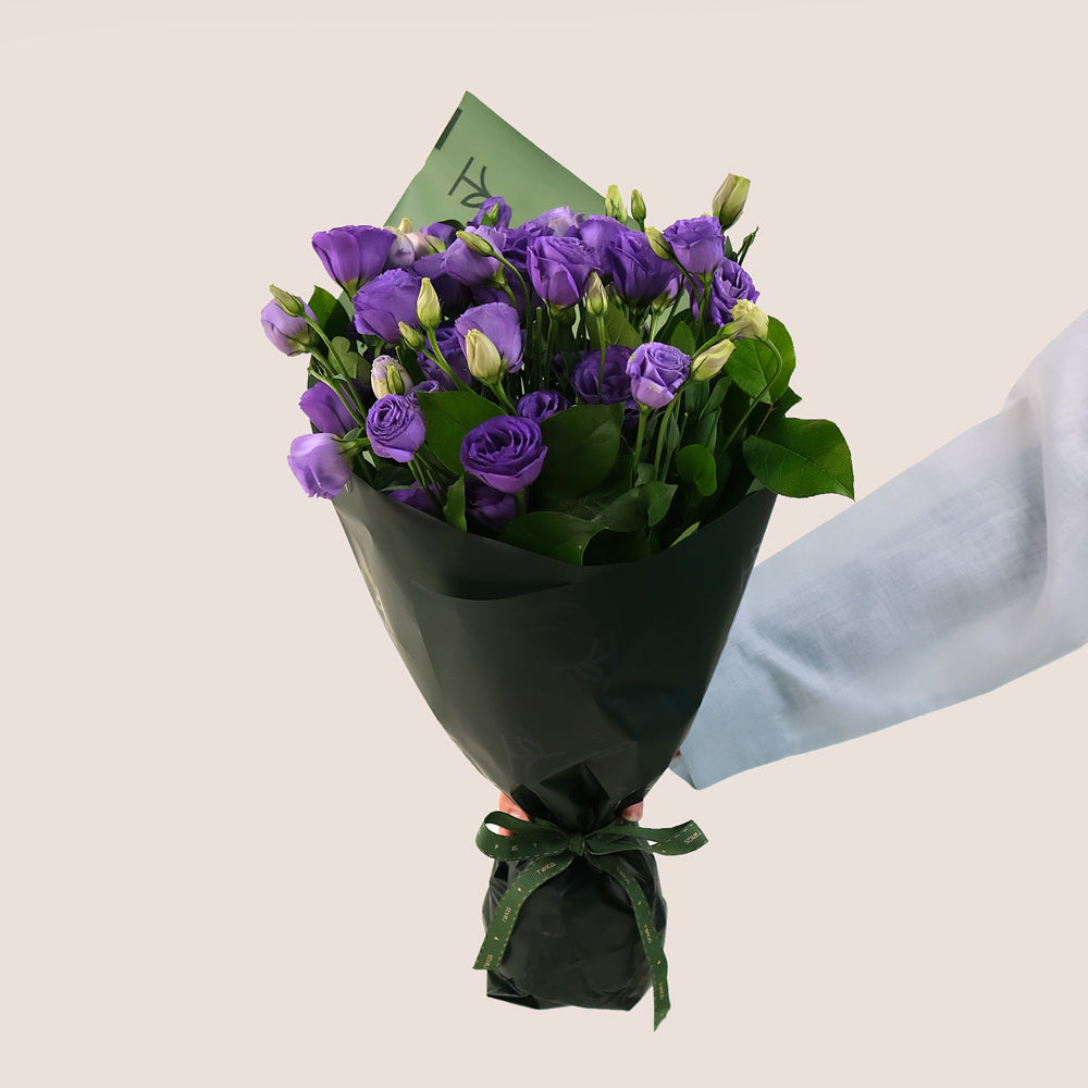 Purple Charm – Flower Bunch of Purple Lisianthus