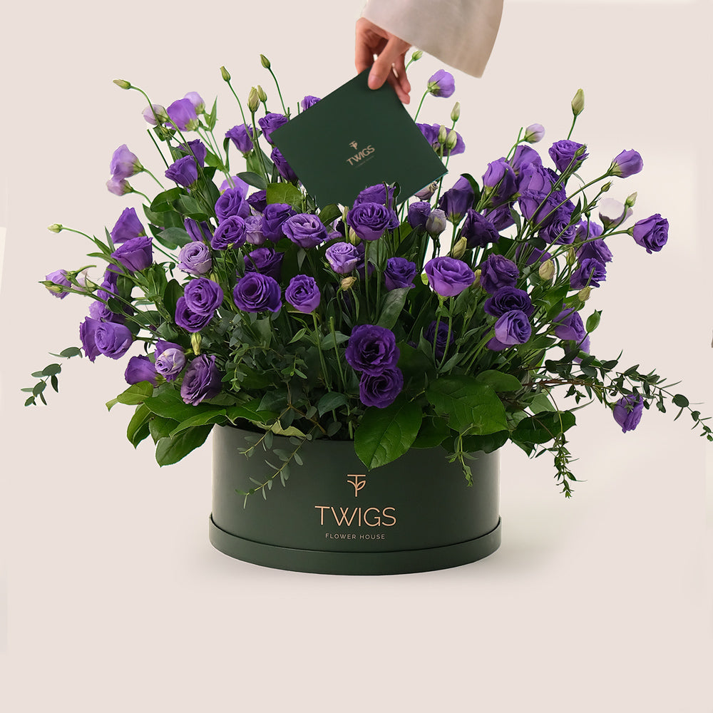 Grande Elegance – A Luxurious Round Box of Purple Lisianthus Flowers