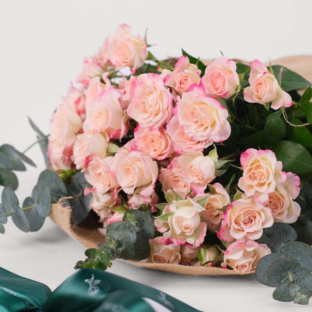 Relex Roses Reflex Spray Rose Flowers Bunch – TWIGS