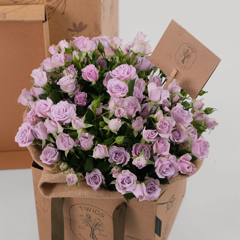 Sliver Spray Roses Flowers Surprise Box