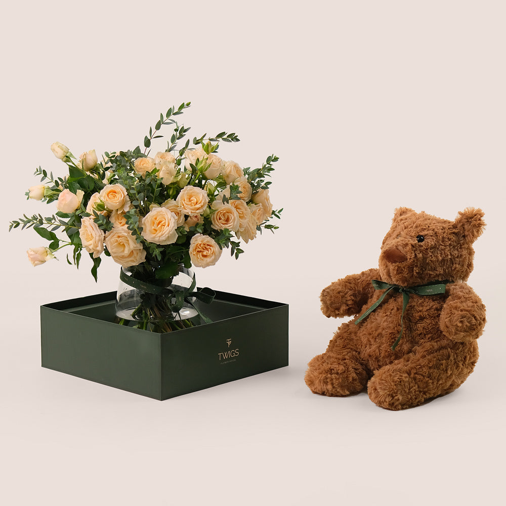 Cream Salinero Spray Roses Vase & Soft Teddy Bear Bundle – A Heartwarming Gift of Beauty and Comfort