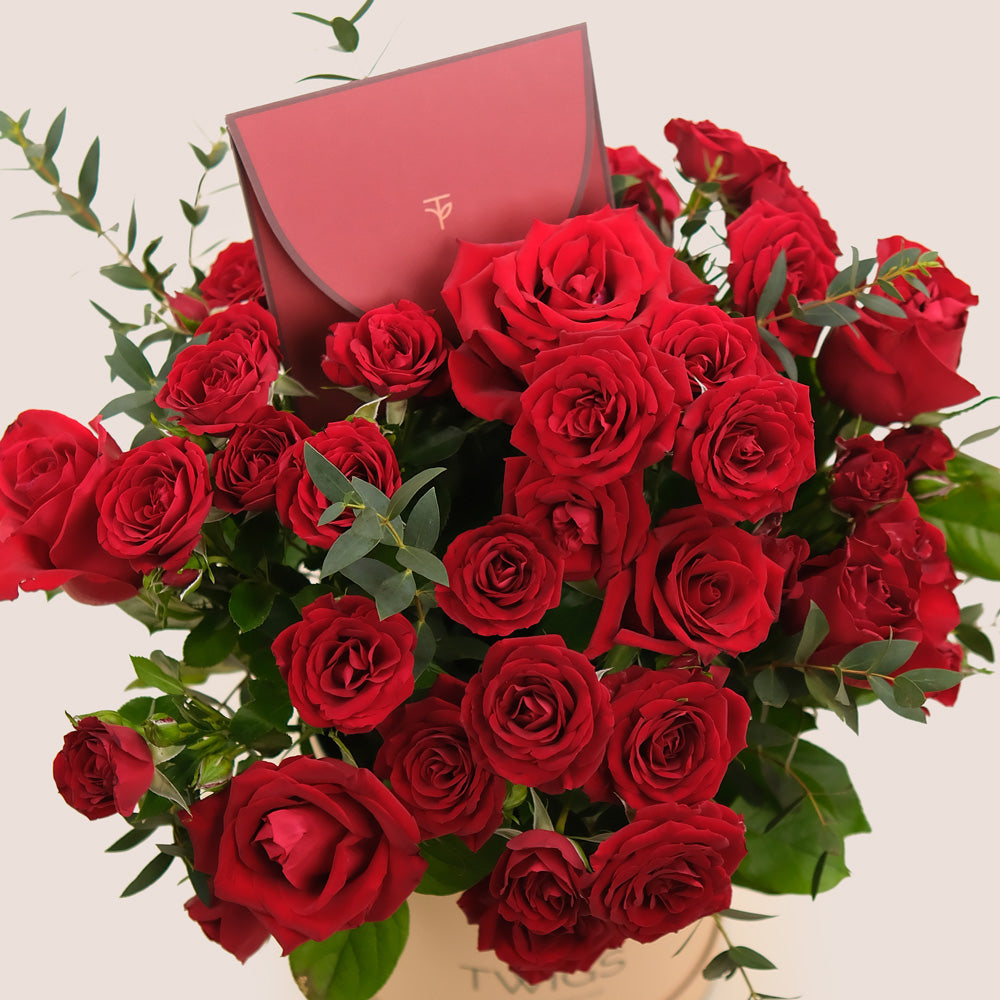 Love & Devotion – Deluxe Ever Red & Pushkin Rose Flower Box