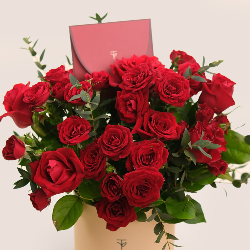 Love & Devotion – Deluxe Ever Red & Pushkin Rose Flower Box