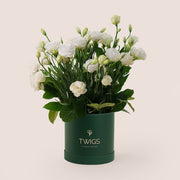 Deluxe White Lisianthus Flowers Round Box – A Pure Elegance