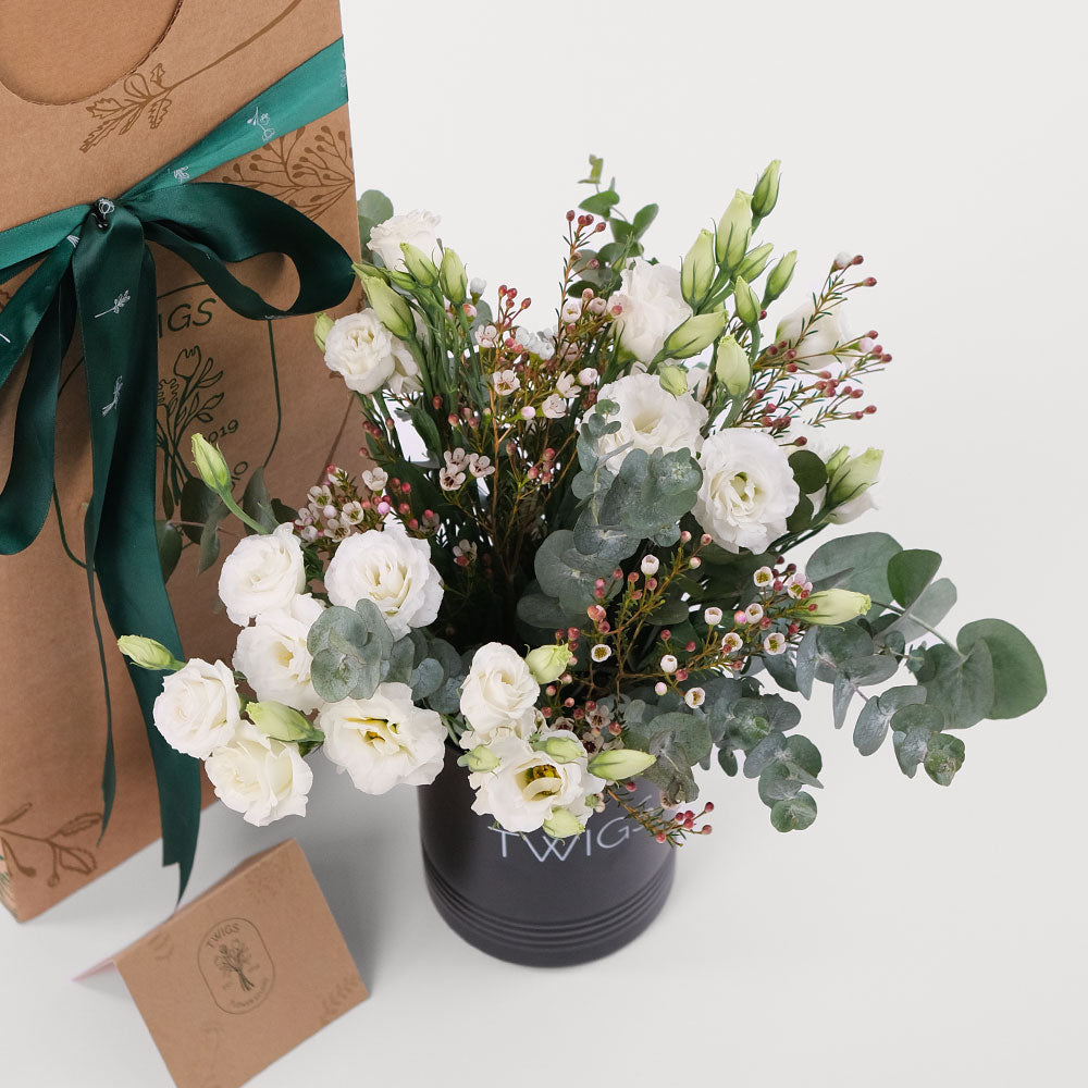 Lisianthus White Flowers DIY Box